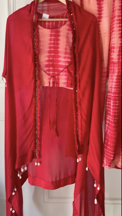 Georgette Wrinkled Cape with Shibori print top and Plazzo