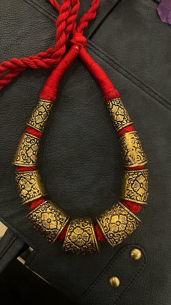 Brass Metal in Golden & black thread Necklace
