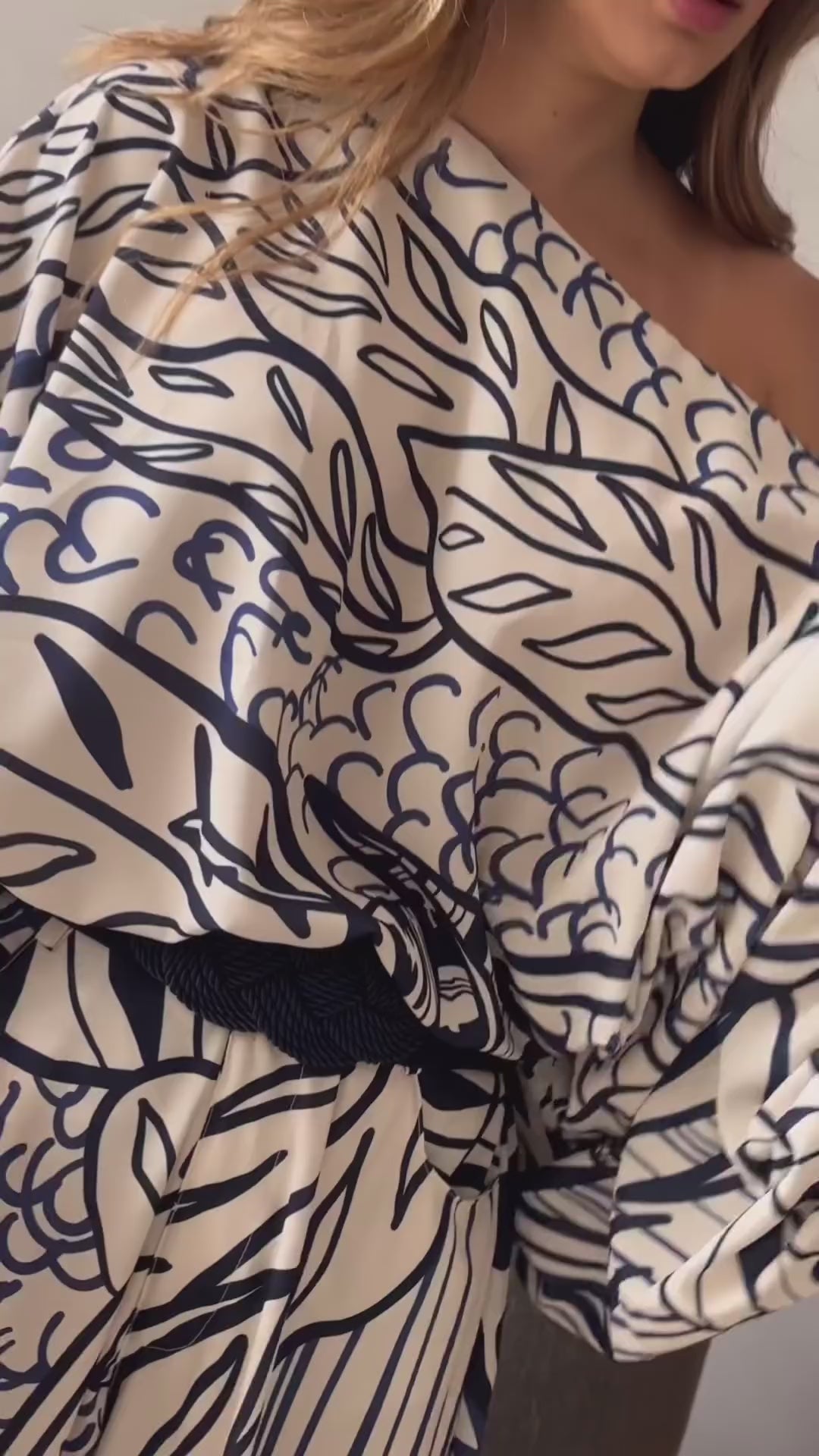 Stylish Leaf-Patterned Blue Printed Off-Shoulder Korean BSY Co-ord Set