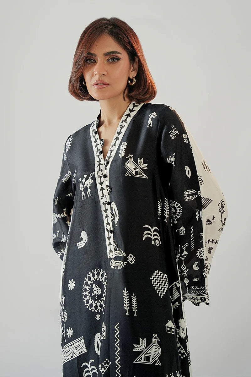 Women’s Black &amp; White Printed Kaftan Dress – Long Sleeve Maxi Kaftan