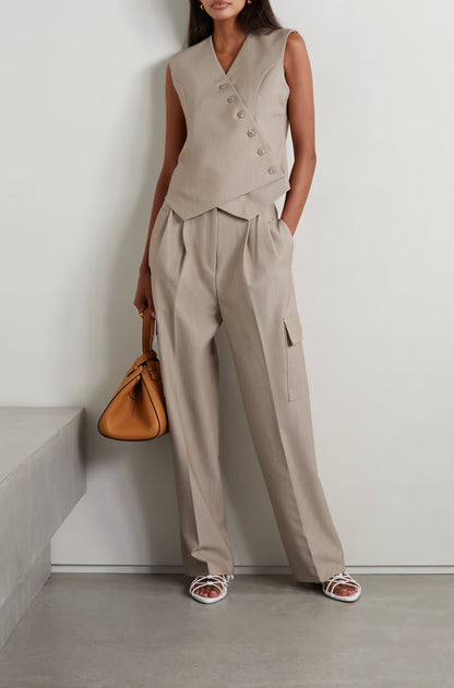 color_beige