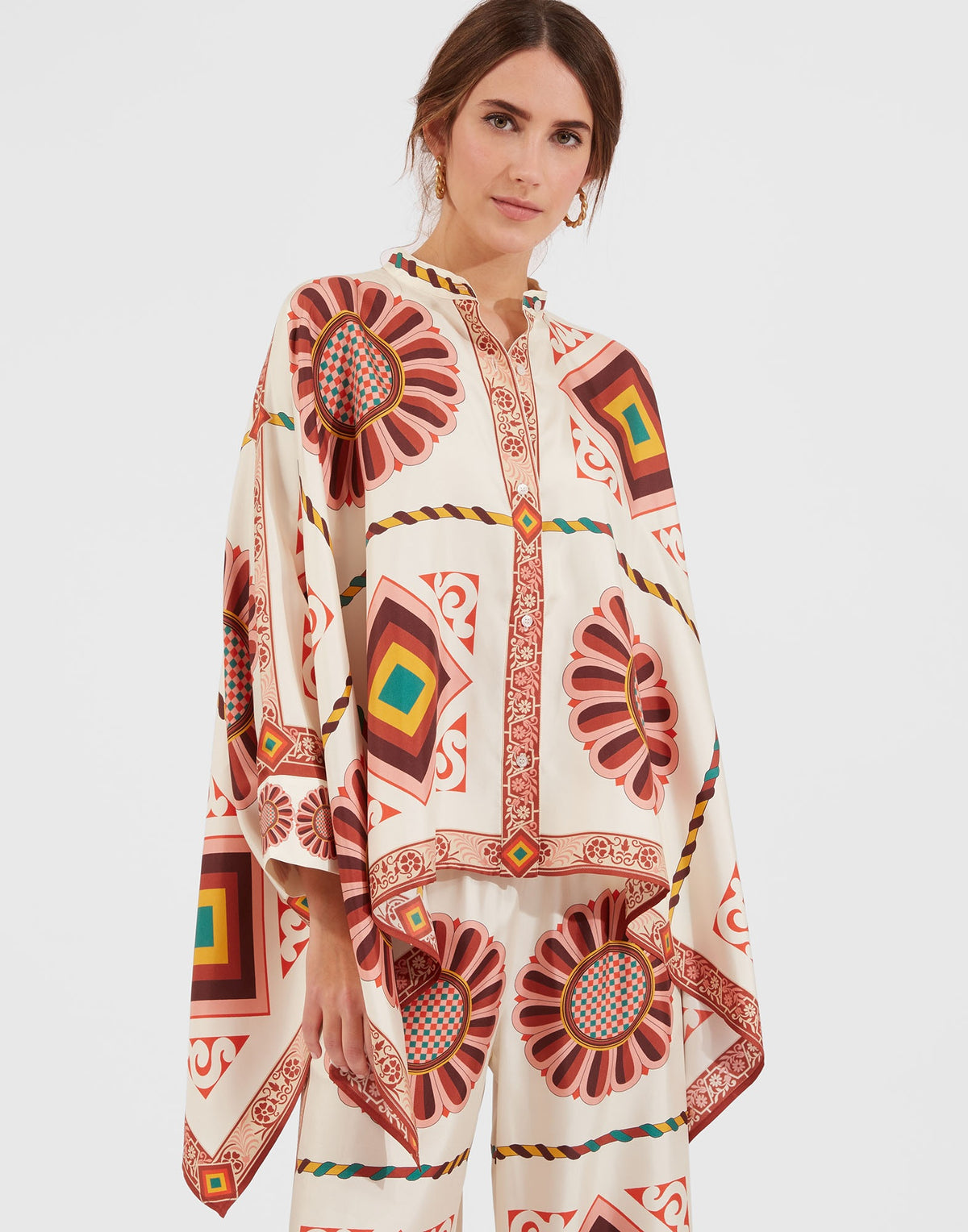 Ivory Retro Medallion Print Cape-Sleeve Co-Ord Set