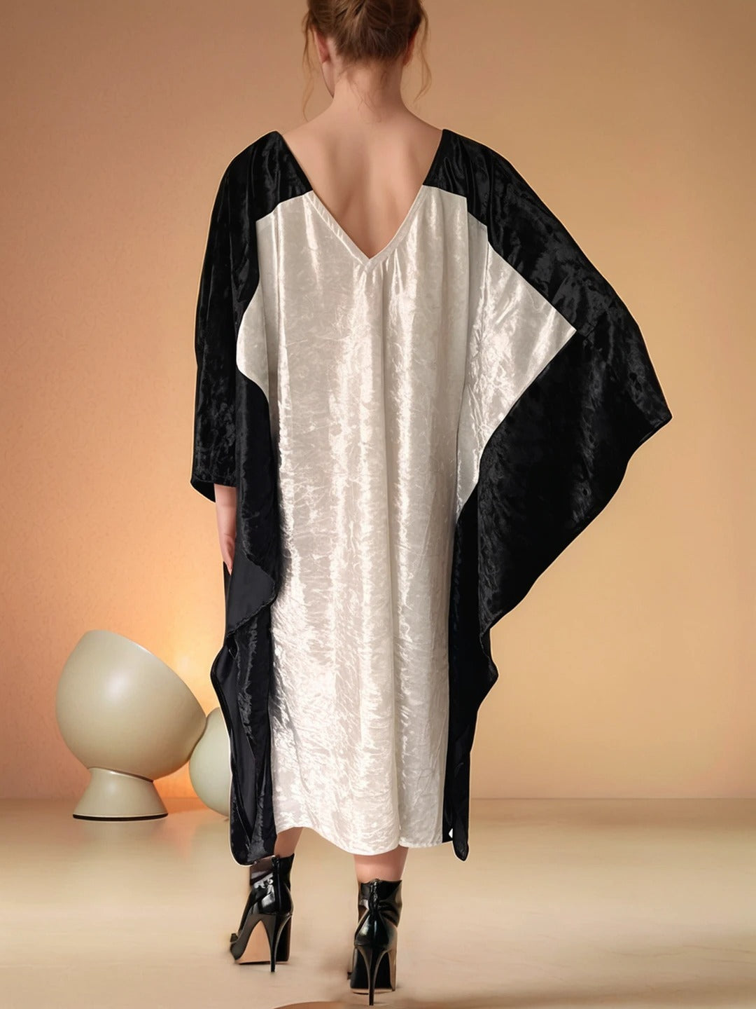 Elegant Black and White Velvet Kaftan