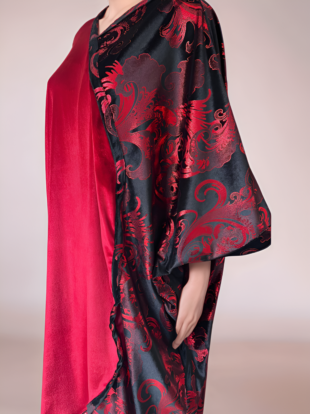 Elegant Red and Black Velvet Kaftan with Floral Patterns