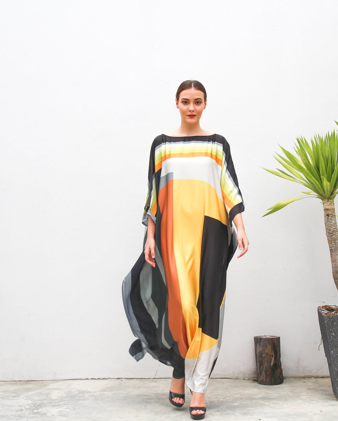 Modern Abstract Print Silk Kaftan Dress: Maxi Length Flowy Tunic