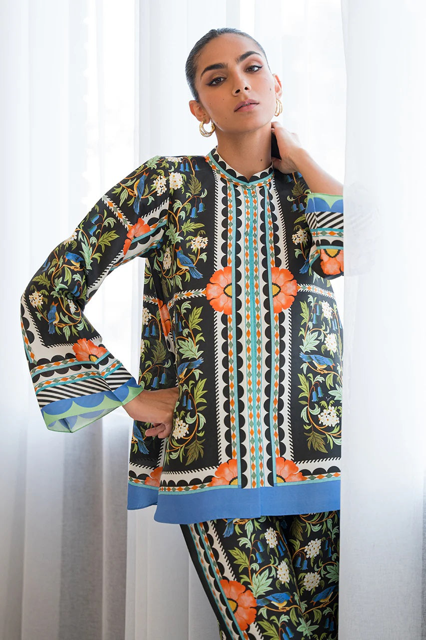 Floral Paisley Print Co-Ord Set – Mandarin Collar Kurta &amp; Pants with Blue Border