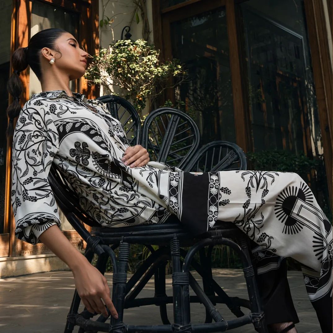 Monochrome Botanical Print Co-Ord Set – Collared Shirt &amp; Wide-Leg Pants