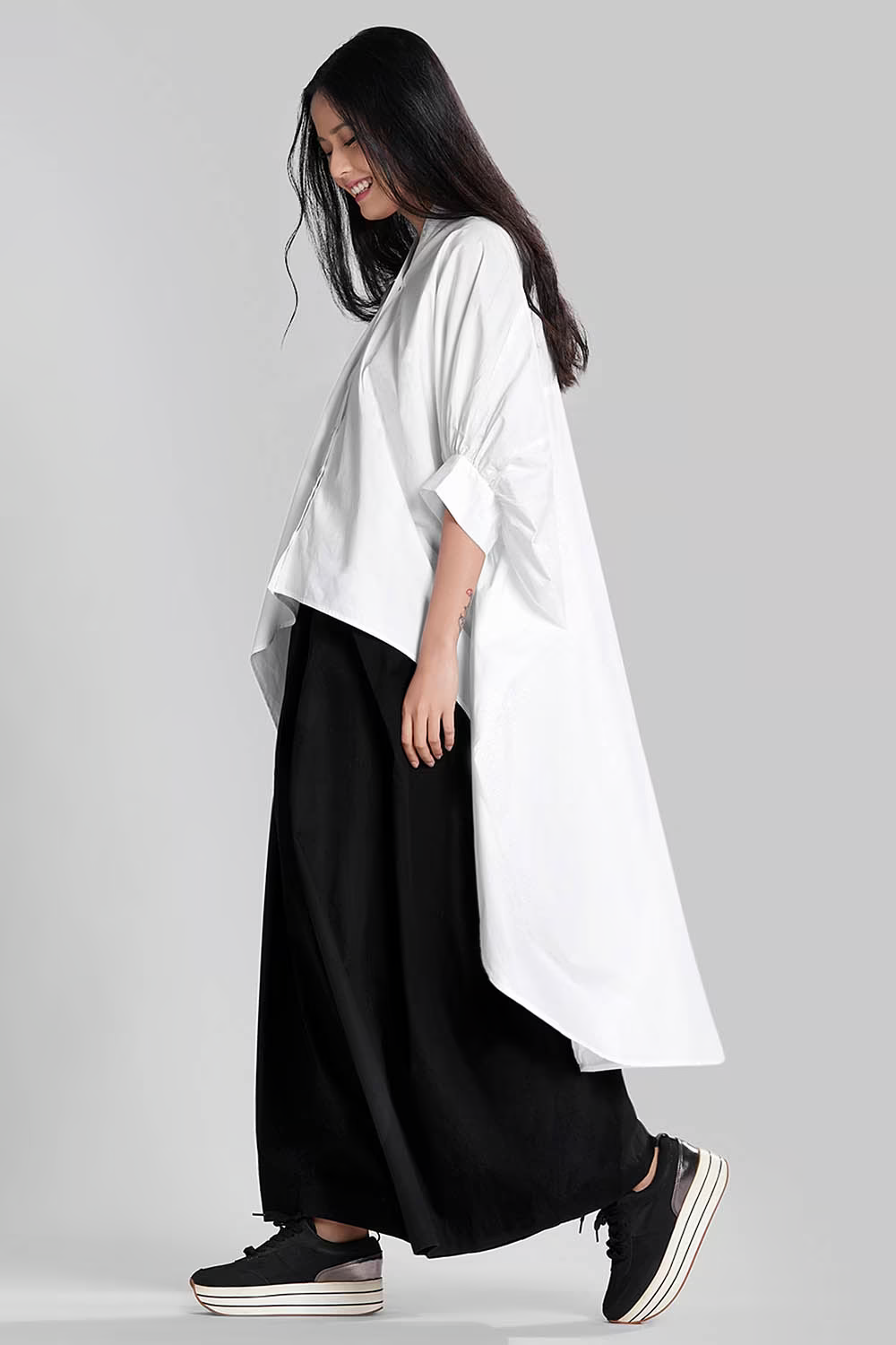 PIAAH Casual Minimal White Sleeves Shirt for Women