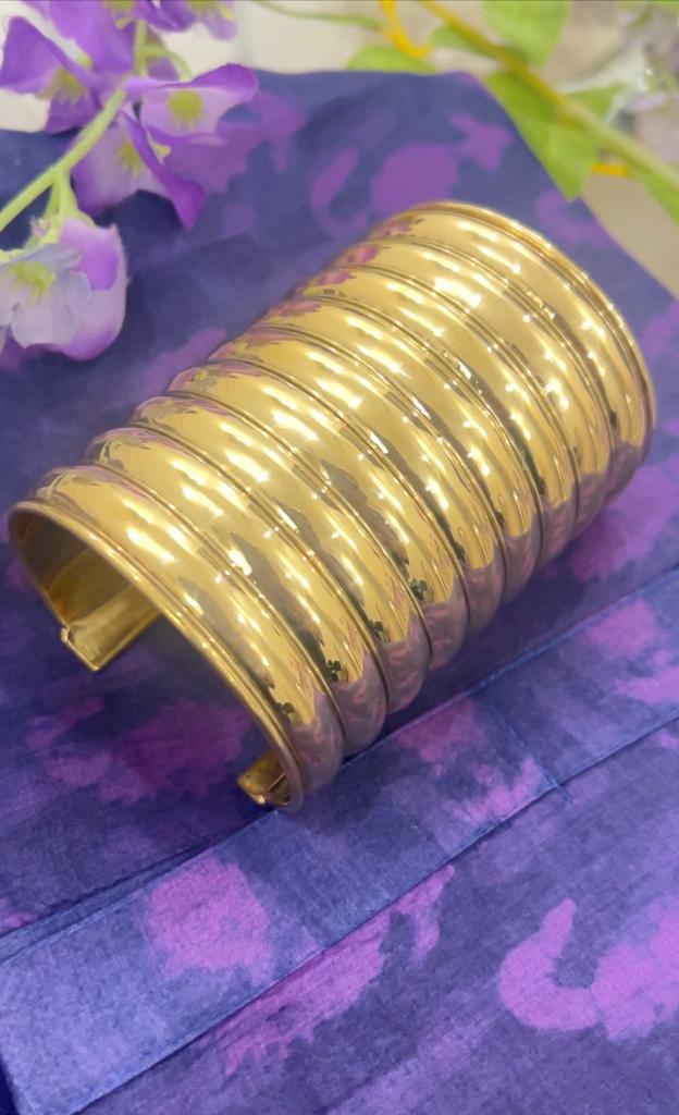 Gold tone brass metal Cuff Bracelet